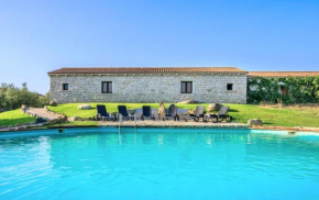 Residence with swmming-pool in Badesi, apartments with private outdoor area Badesi